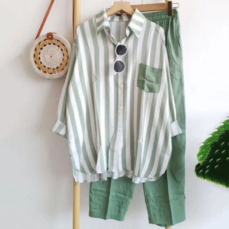 Barbara - Gestreiftes Freizeitset für Damen (Hemd + Hose)