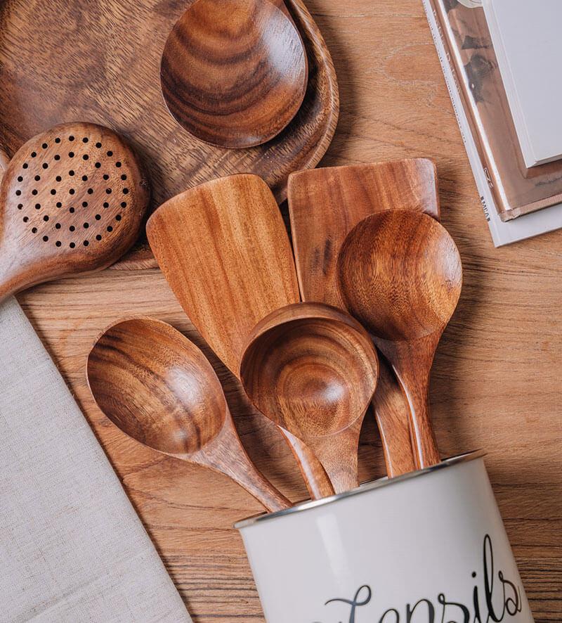 Hochwertiges Küchen-Utensilien Set aus Holz